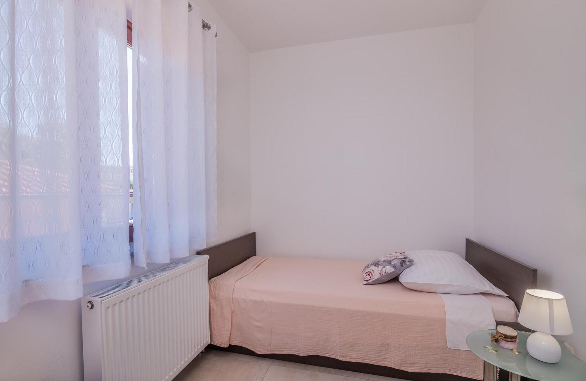 Apartments Prendivoj Malinska Exterior photo