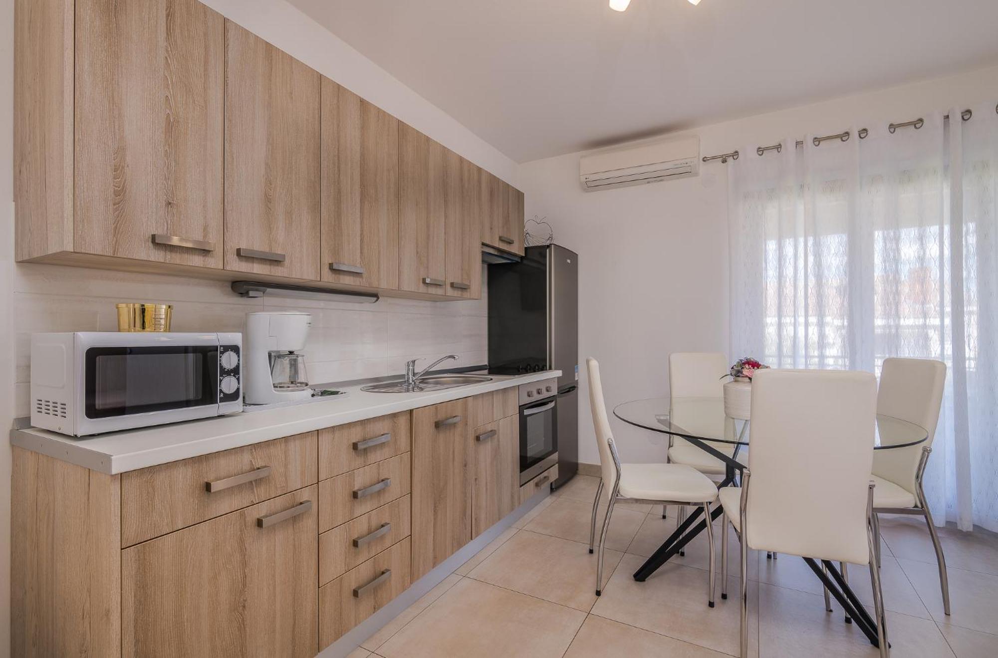 Apartments Prendivoj Malinska Exterior photo